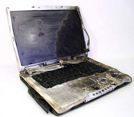 1408_BurnedLaptop_1.jpg